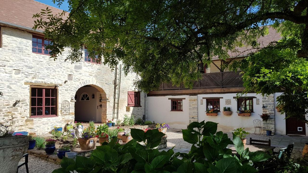 Chambres D'Hotes Secret Pyrenees Lasseube Екстер'єр фото
