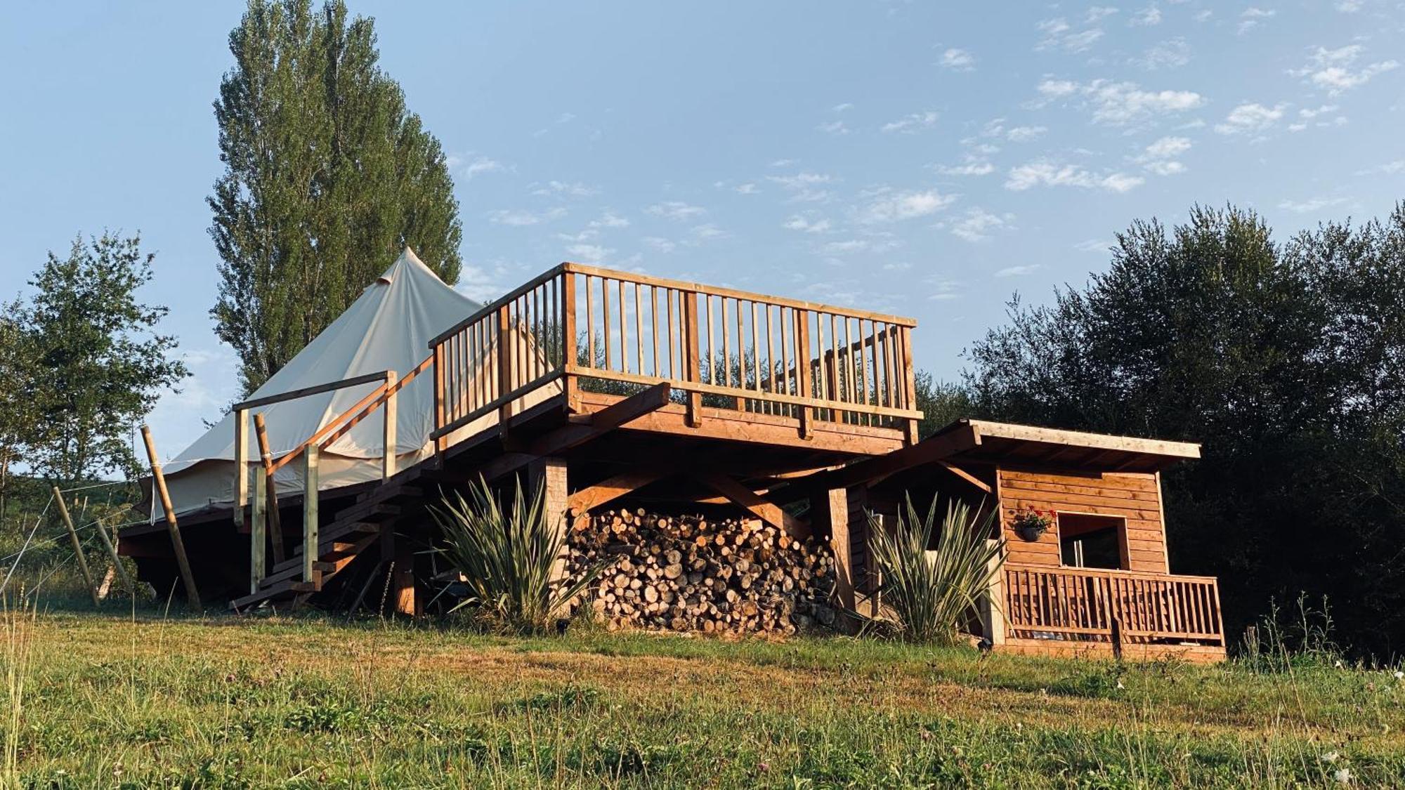 Chambres D'Hotes Secret Pyrenees Lasseube Екстер'єр фото